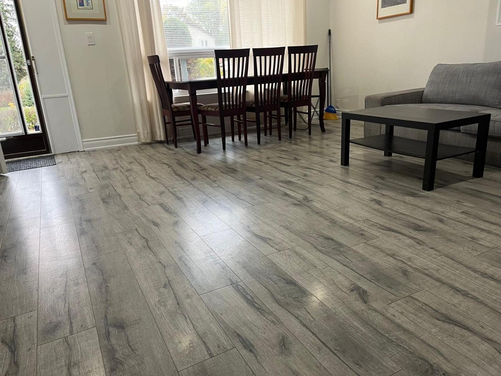Spacious Urban Retreat Queen Bed & Sofa Bed Near Finch Subway Sleeps 4 Toronto Dış mekan fotoğraf
